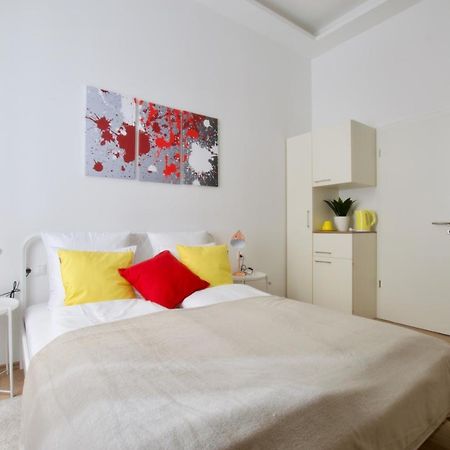 St King 11 By Hi5 Apartments Budapesta Exterior foto