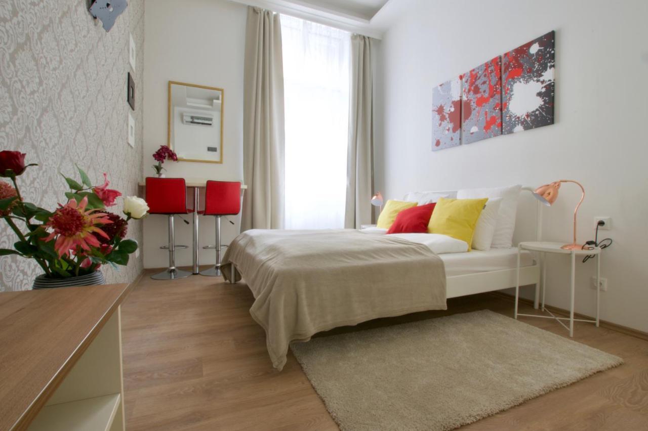 St King 11 By Hi5 Apartments Budapesta Exterior foto